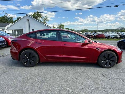 Used 2024 Tesla Model 3 RWD image 2