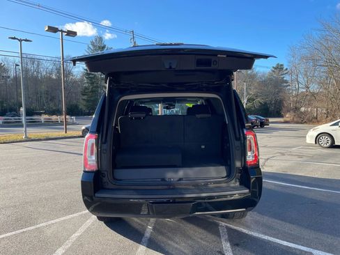 Used 2015 GMC Yukon SLT w/ HD Trailering Package image 45