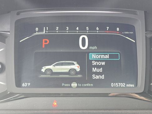 Used 2025 Honda Passport TrailSport image 29