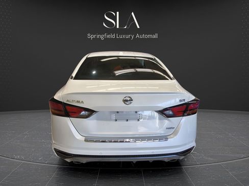 Used 2021 Nissan Altima 2.5 SR w/ SR Premium Package AWD/4WD image 6