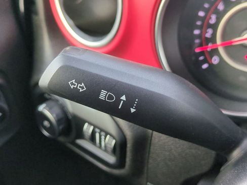 Used 2020 Jeep Wrangler Unlimited Rubicon w/ Dual Top Group image 30