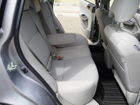 Used 2011 Subaru Forester 2.5X AWD/4WD image 16