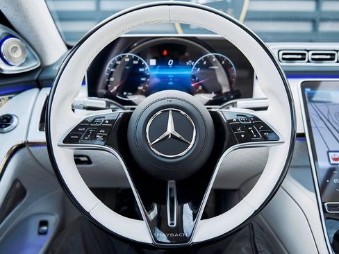 Used 2023 Mercedes-Benz Maybach S 680 4MATIC image 76