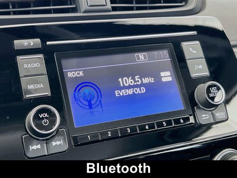 Used 2018 Honda CR-V LX image 7