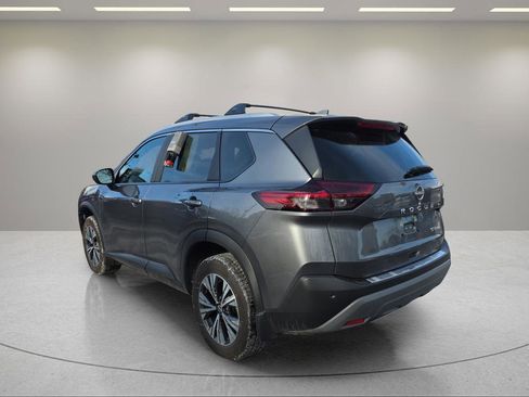 Used 2023 Nissan Rogue SV w/ SV Premium B Package image 8