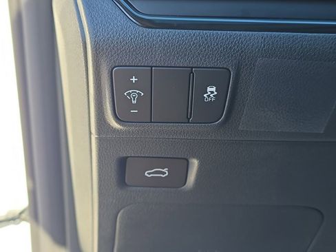 New 2026 Kia K5 EX image 25