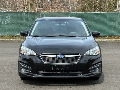 Used 2018 Subaru Impreza 2.0i Premium image 2