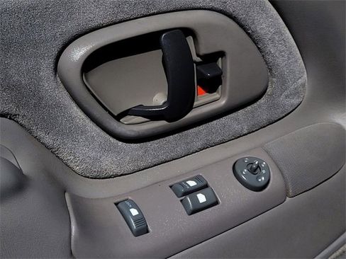 Used 1997 Chevrolet Silverado 1500 2WD Extended Cab image 11