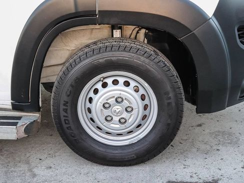 Used 2025 RAM ProMaster 2500 w/ U-Haul Equipment Group FWD image 11