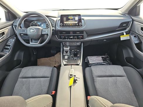 New 2026 Nissan Rogue SV FWD image 13