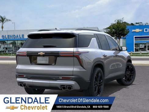 New 2026 Chevrolet Traverse LT w/ LPO, Floor Liner Package FWD image 4