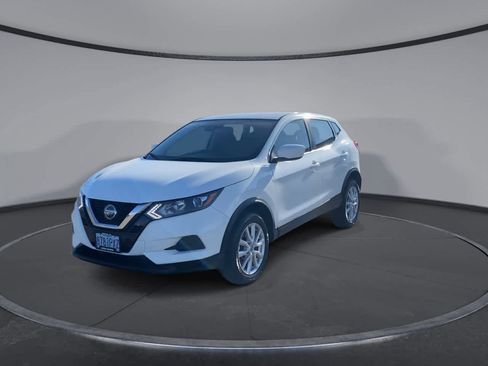 Used 2021 Nissan Rogue Sport S image 4