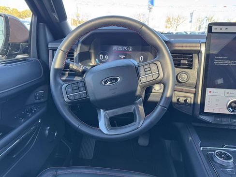Used 2024 Ford Expedition Max Limited image 14