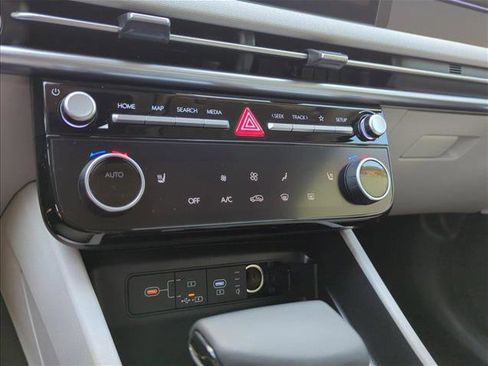 New 2025 Hyundai Tucson SEL image 12