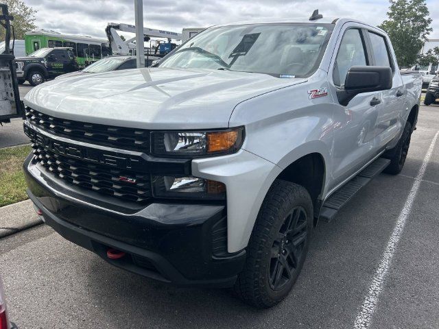 Used 2022 Chevrolet Silverado 1500 Custom Trail Boss w/ LPO, Dark Essentials Package AWD/4WD image 1
