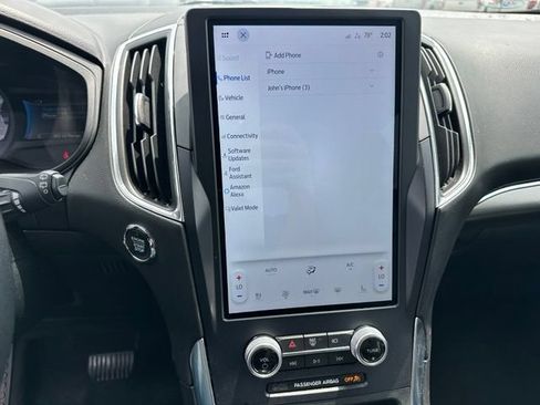 Certified 2022 Ford Edge Titanium AWD/4WD image 16