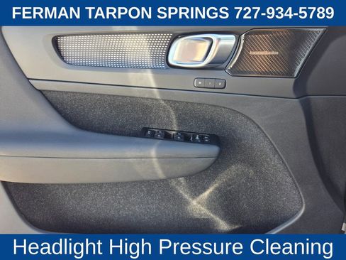 Certified 2021 Volvo XC40 T5 R-Design w/ Advanced Package image 25