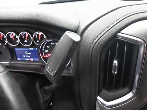Used 2021 Chevrolet Silverado 1500 LT Trail Boss w/ Bed Protection Package AWD/4WD image 27