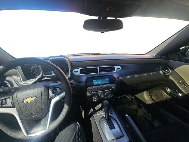 Used 2015 Chevrolet Camaro LS RWD image 12