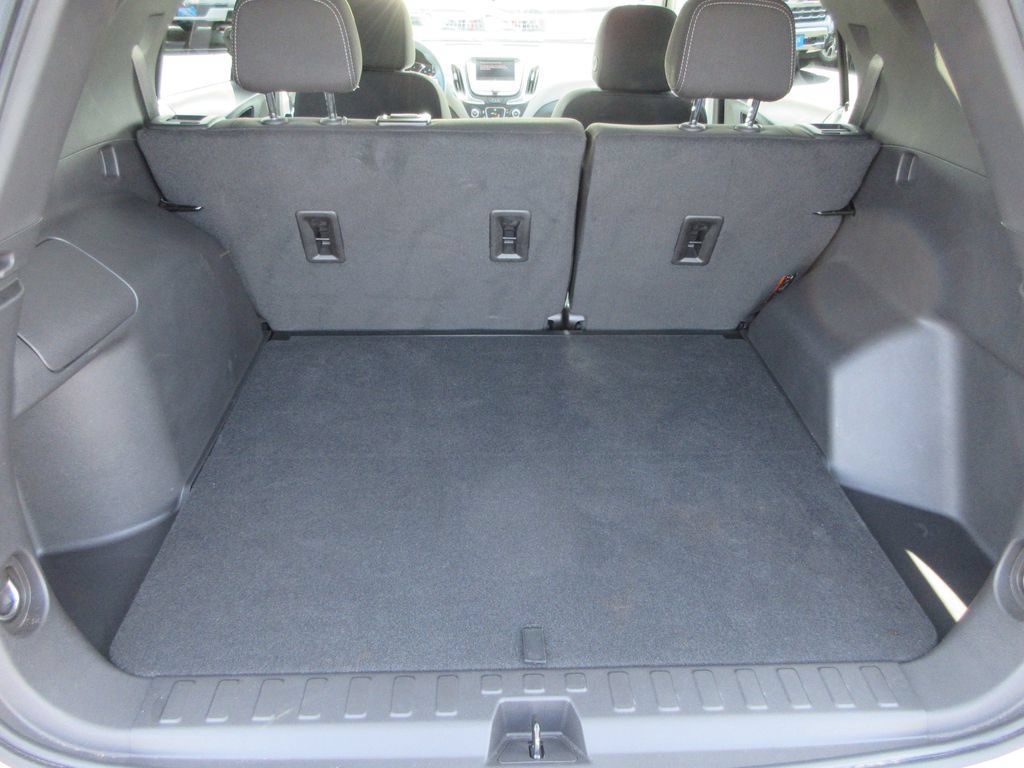 Used 2024 Chevrolet Equinox LS w/ LS Convenience Package FWD image 10