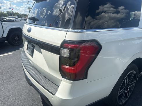 Used 2020 Ford Expedition Max Limited w/ Equipment Group 303A AWD/4WD image 5