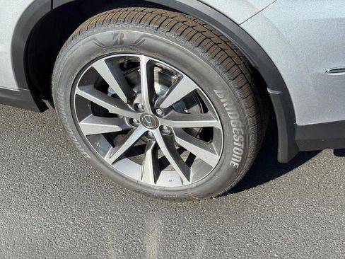 Certified 2026 Acura MDX w/ Technology Package image 5