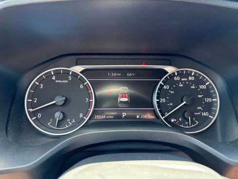 Used 2025 Nissan Rogue SV AWD/4WD image 42
