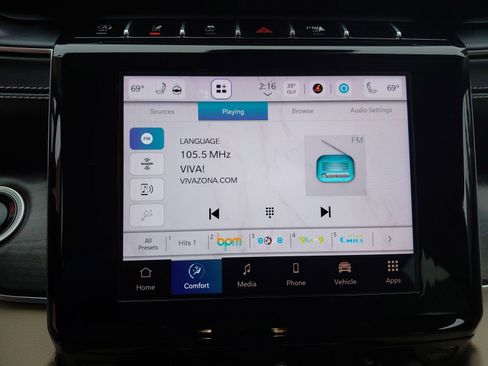 Used 2021 Jeep Grand Cherokee L Limited AWD/4WD image 9