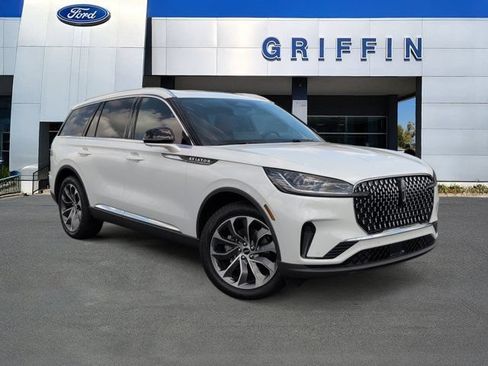 New 2026 Lincoln Aviator Reserve w/ Luxury Package AWD/4WD image 2