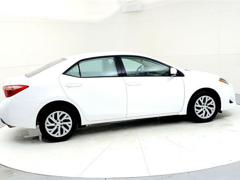 Certified 2018 Toyota Corolla LE image 6