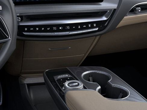 New 2026 Cadillac Lyriq V w/ Exterior Carbon Fiber Package image 23