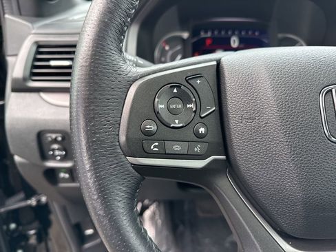 Used 2023 Honda Passport EX-L image 11