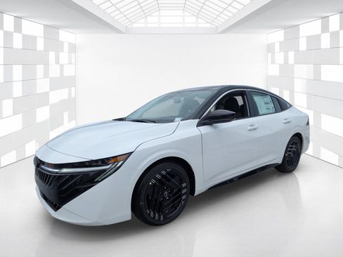 New 2026 Nissan Sentra SR FWD image 3