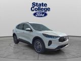 New 2024 Ford Escape SE image 2