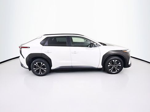 Used 2025 Toyota bZ4X AWD w/ Weather Package image 10