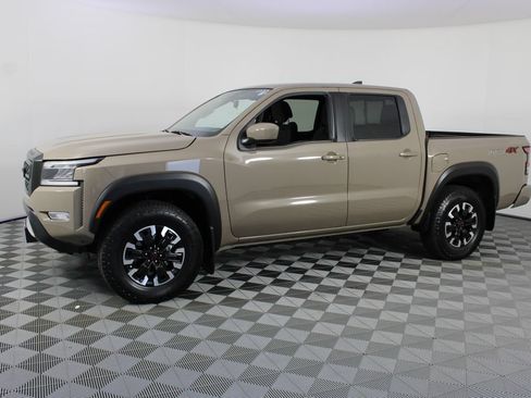 Used 2024 Nissan Frontier PRO-4X w/ Off-Road Protection Package AWD/4WD image 2