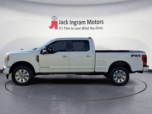 Used 2020 Ford F250 Platinum w/ FX4 Off-Road Package image 2