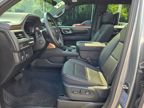 Used 2023 Chevrolet Tahoe High Country image 25