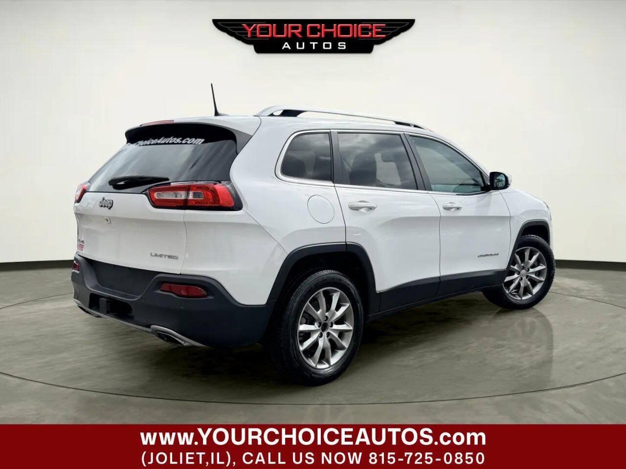 Used 2018 Jeep Cherokee Limited w/ Trailer Tow Group AWD/4WD image 7