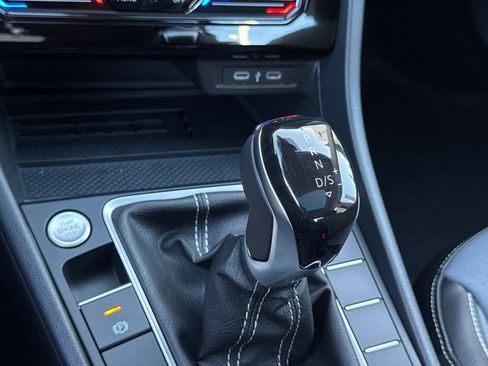 New 2026 Volkswagen Jetta SE image 18