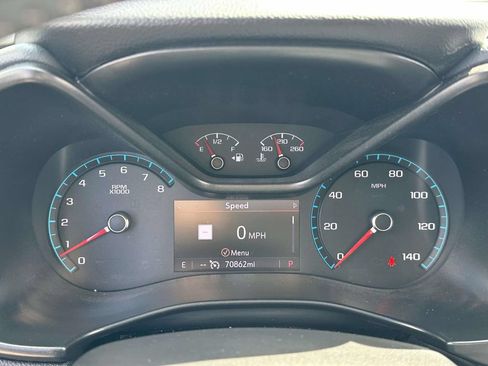 Used 2022 Chevrolet Colorado Z71 AWD/4WD image 17