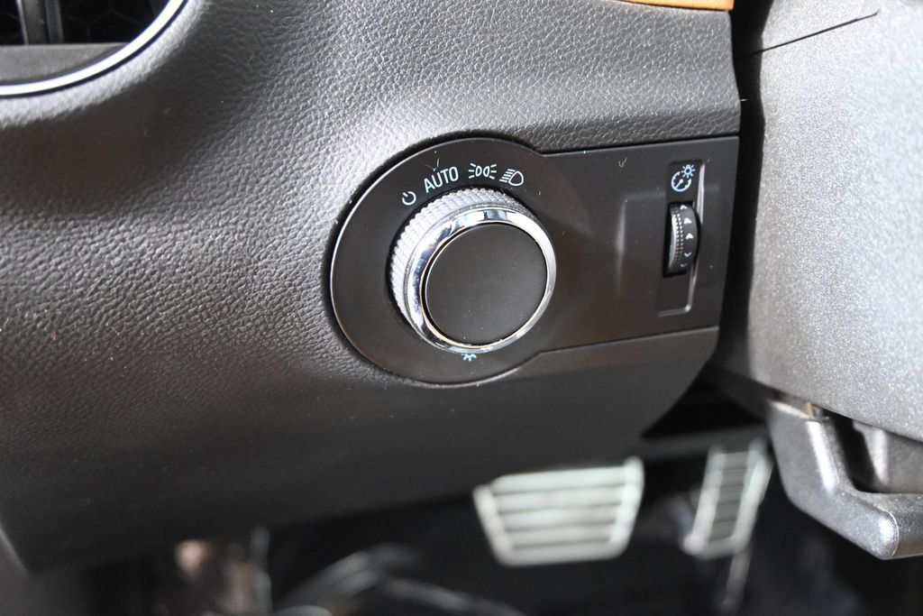 Used 2013 Chevrolet Camaro LT w/ Dusk Special Edition RWD image 20