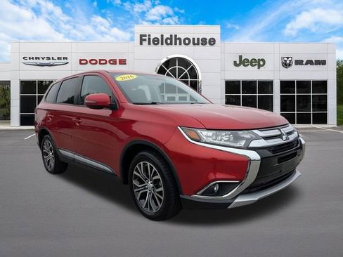 Used 2016 Mitsubishi Outlander SE image 8