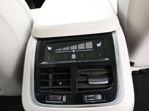 Used 2023 Volvo XC90 B6 Plus w/ Protection Package Premier AWD/4WD image 35