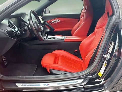 Used 2022 BMW Z4 sDrive30i w/ M Sport Package image 29