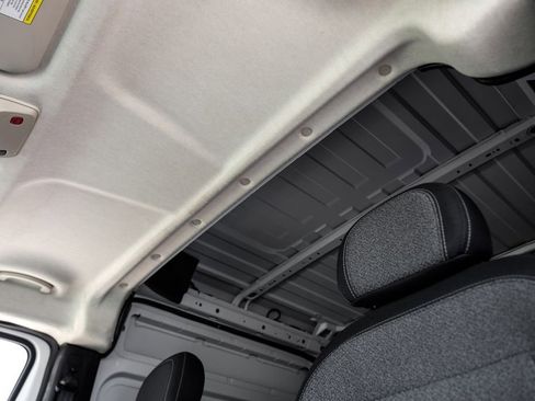 Used 2023 RAM ProMaster 2500 image 32