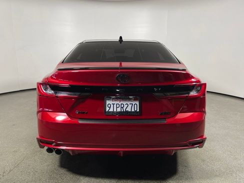 Certified 2025 Toyota Camry Hybrid image 4