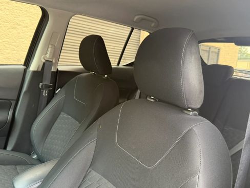 Used 2023 Nissan Kicks SV w/ Interior Electronics Package FWD image 24