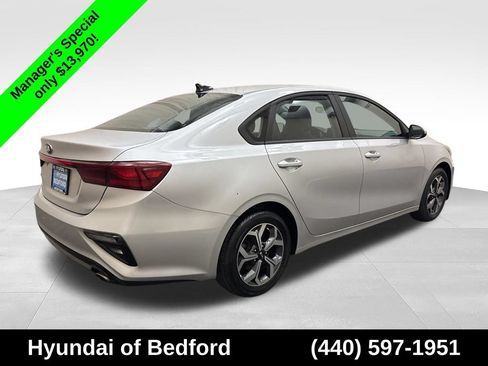 Used 2021 Kia Forte LXS FWD image 5