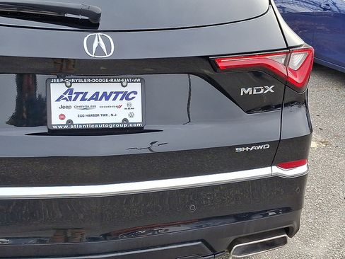 Used 2022 Acura MDX SH-AWD w/ Technology Package image 15
